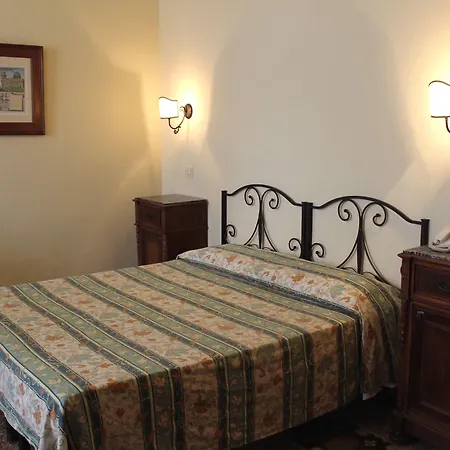 Hotel Scoti *